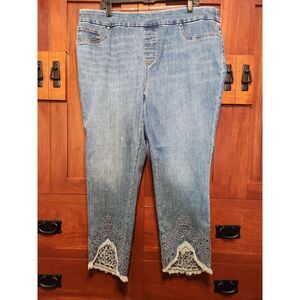 Chicos Pull On Jegging Ankle Jeans Frayed & Cut-out Cuff Size 18R (Chico's 3.5R)